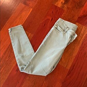 Woman’s Gap jean/leggings